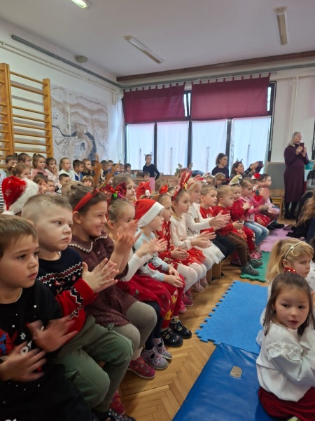 BOŽIĆNA PRIREDBA U TOMAŠEVIĆEVOJ - slika broj: 5